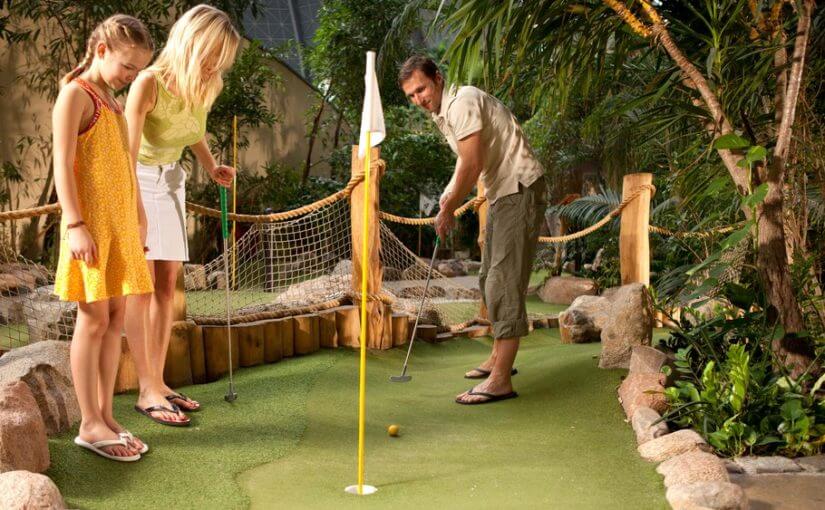 Minigolf v Tropical Islands